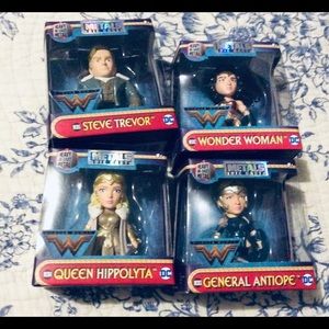 Metals Die Cast Wonder Women 4 Pack Set